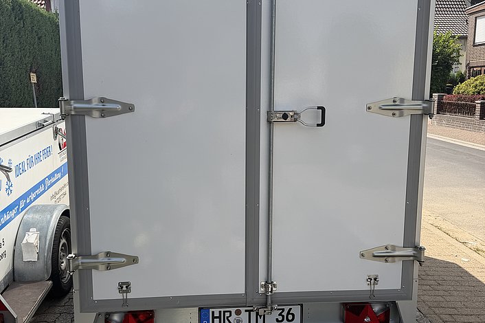 Tandem Kühlanhänger 2500kg